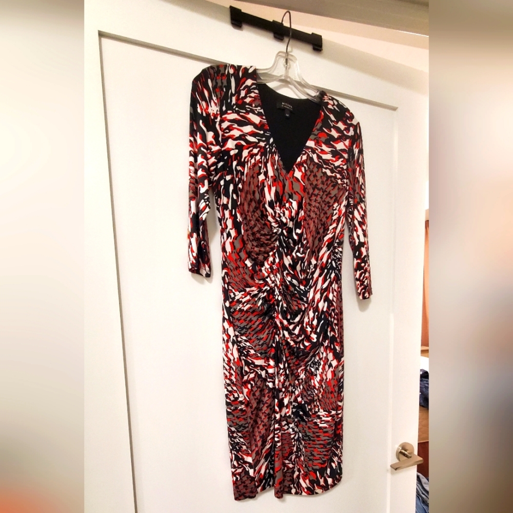 Red and Black V-Neck Sheath Dress for Cocktail